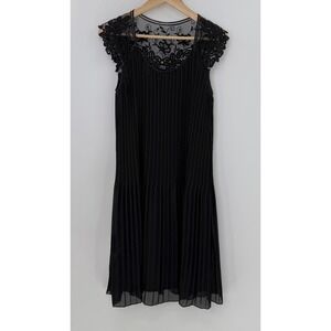 Robbie Bee Black Pleated Dress Lace‎ Detail Cocktail Party Event Sz 6 Classic